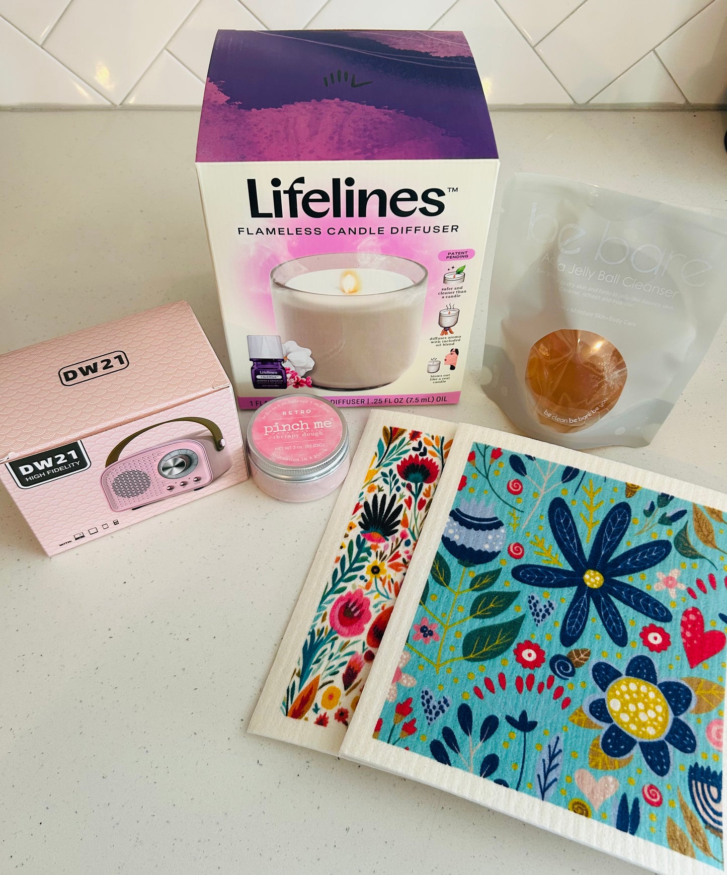 Lifelines Candle Gift Box