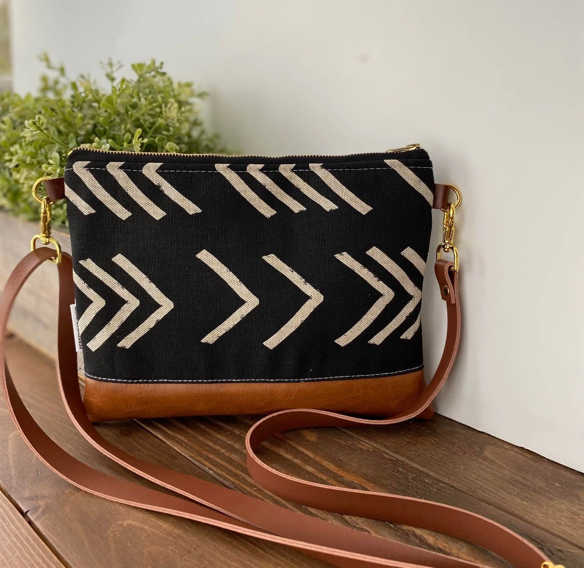 September Skye Crossbody