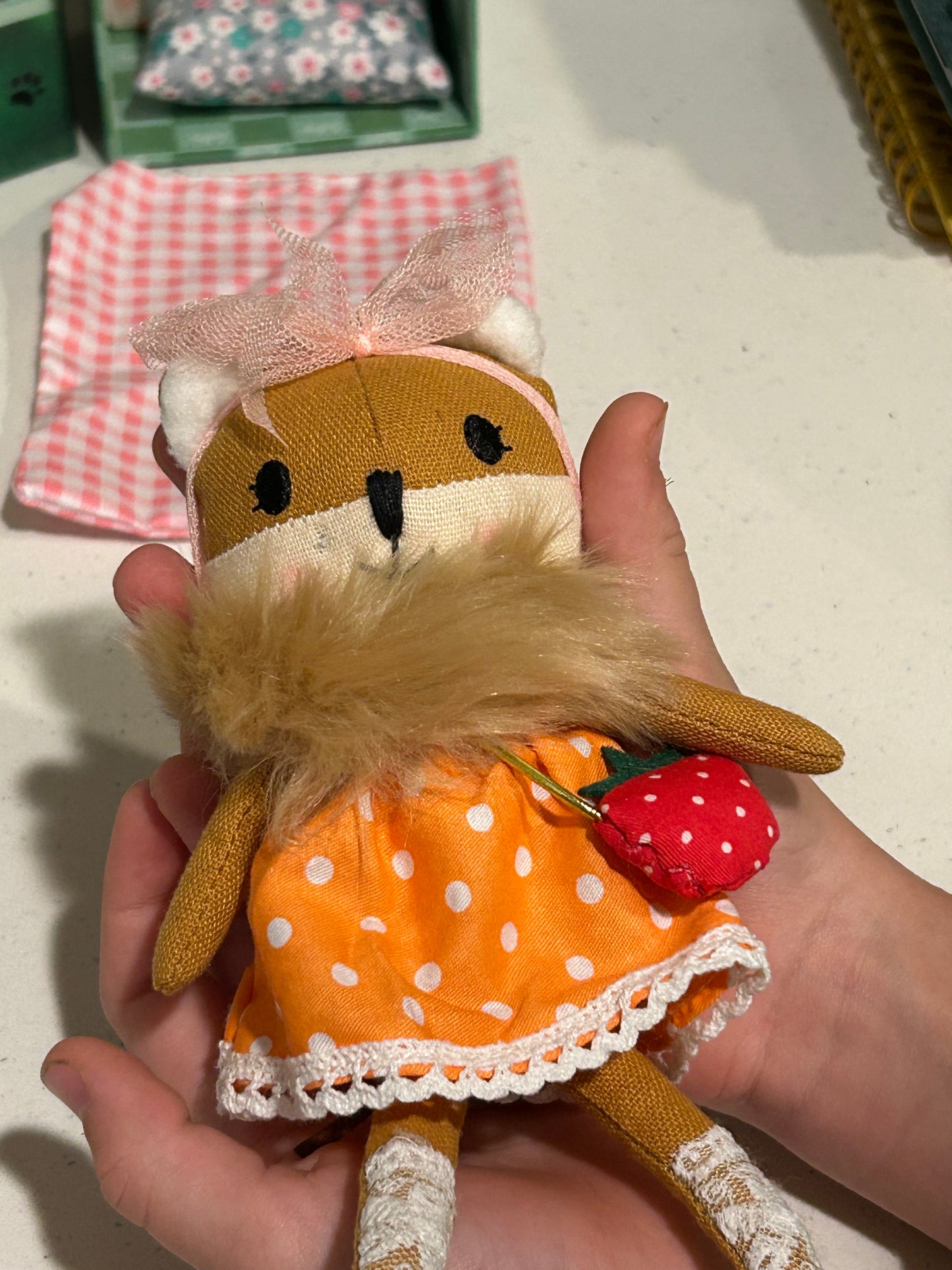 Fox Tiny Box